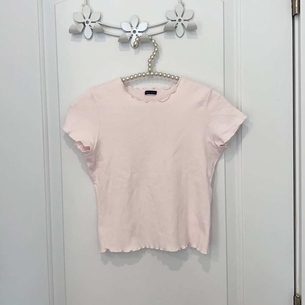 Brandy Melville Pink Cropped Tee